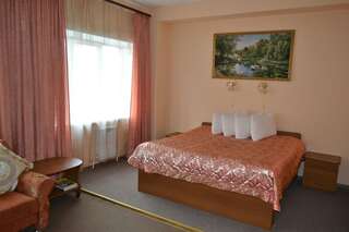 Гостиница Яхонт Владивосток Superior Studio, 1 Bedroom, Accessible (Double Bed And Sofa)-8