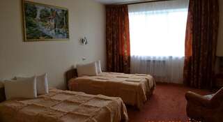 Гостиница Яхонт Владивосток Семейный люкс с 2 спальнями-5
